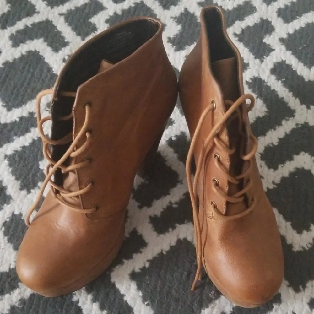 Booties - Picture 3 of 3